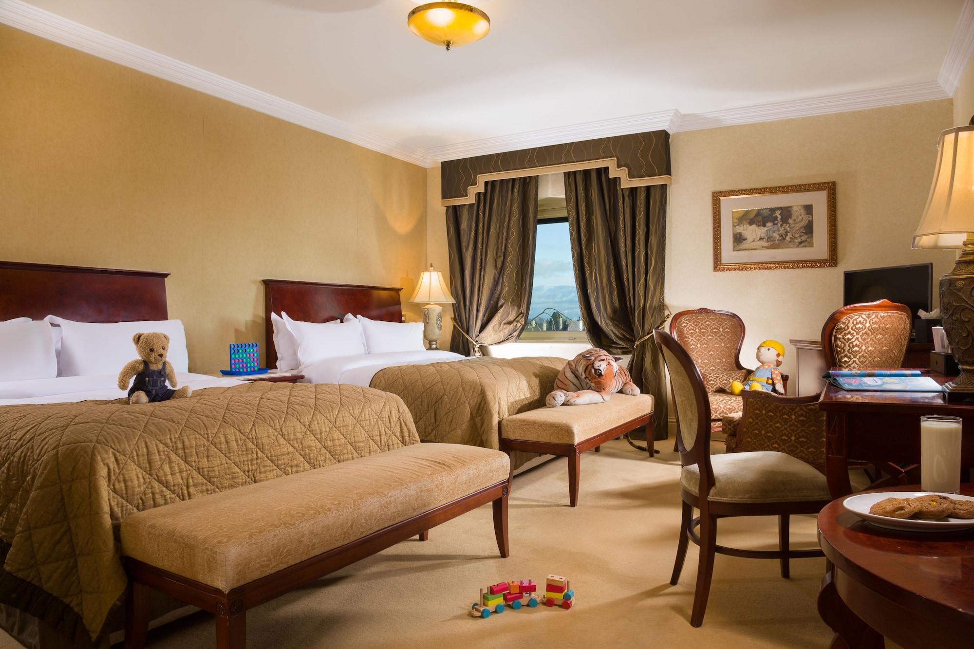 The Heritage 4*